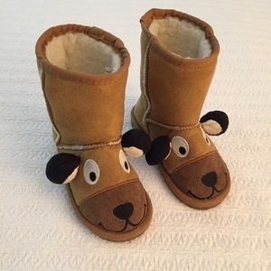 Bear boots